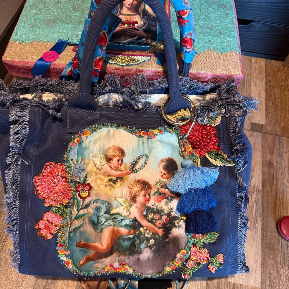 Handmade Two-Sided Tote of Virgin Mary & Cherubs - Picture 6 of 14